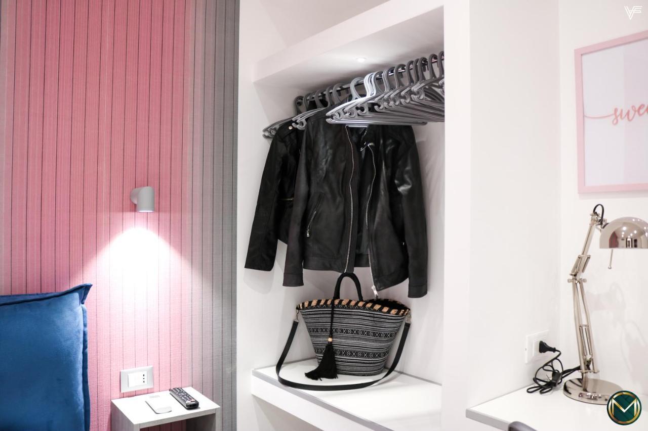 Margherita Boutique Rooms 마르게리타디사보이아 외부 사진