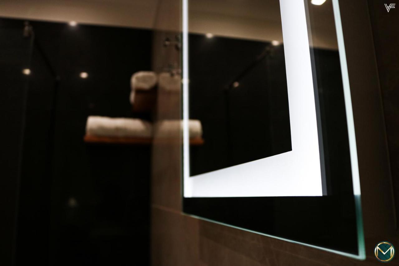 Margherita Boutique Rooms 마르게리타디사보이아 외부 사진